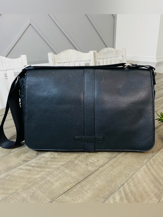 Bosca Other - Bosca Tribeca Black Leather Messenger Bag Made In Italy